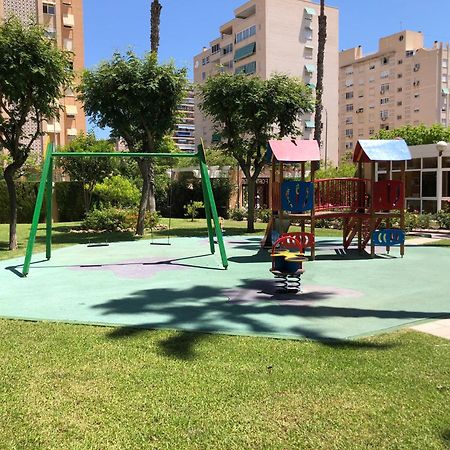 Precioso Apartamento En Urbanizacion Junto Al Mar. Alicante Eksteriør billede