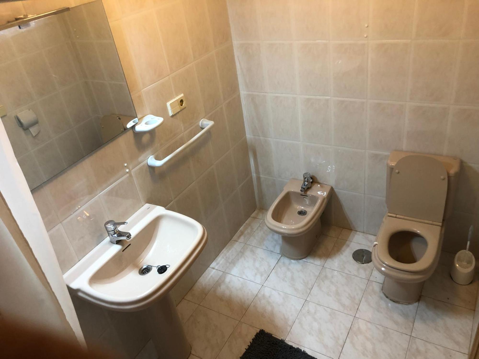 Precioso Apartamento En Urbanizacion Junto Al Mar. Alicante Eksteriør billede