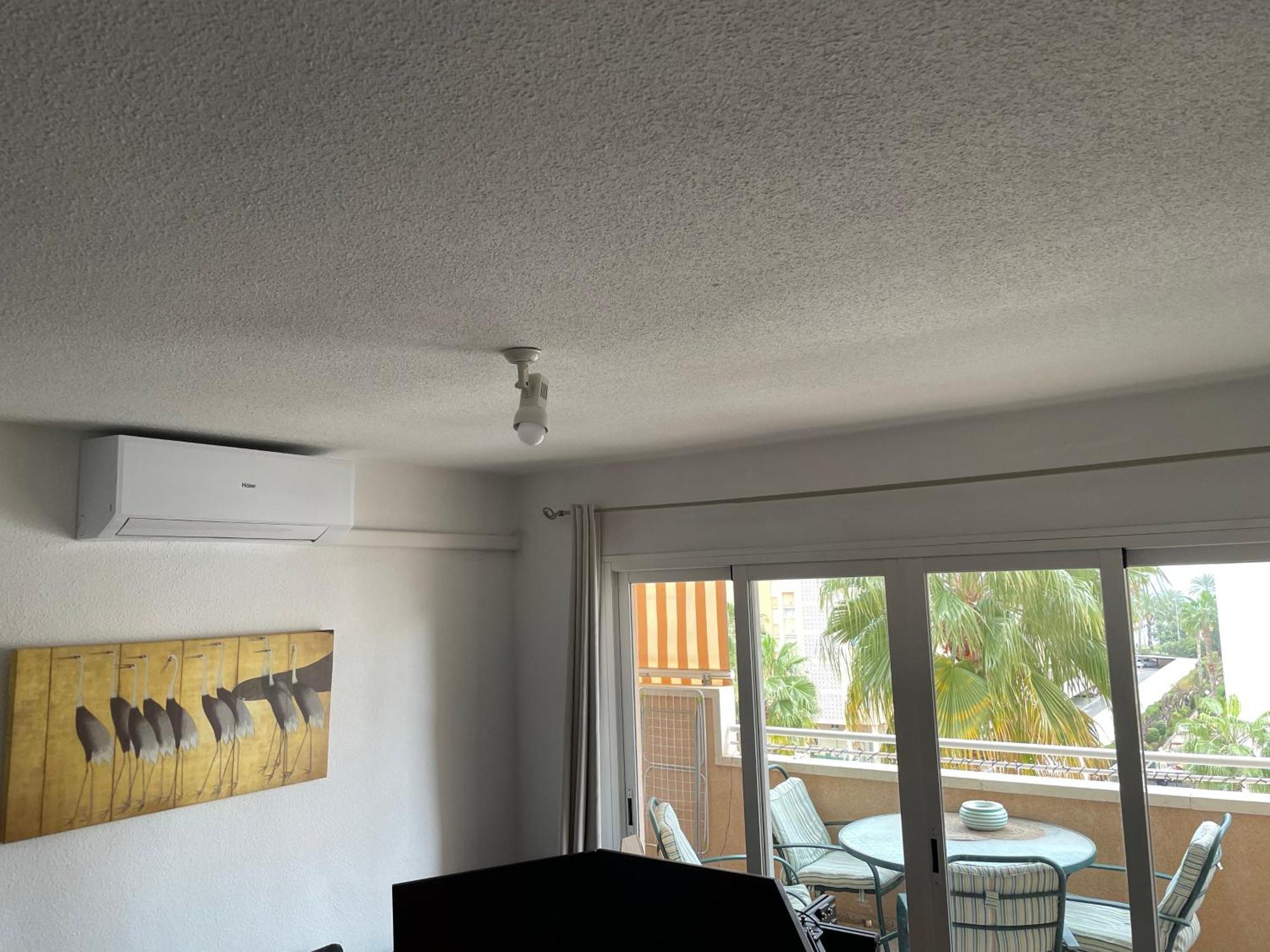 Precioso Apartamento En Urbanizacion Junto Al Mar. Alicante Eksteriør billede